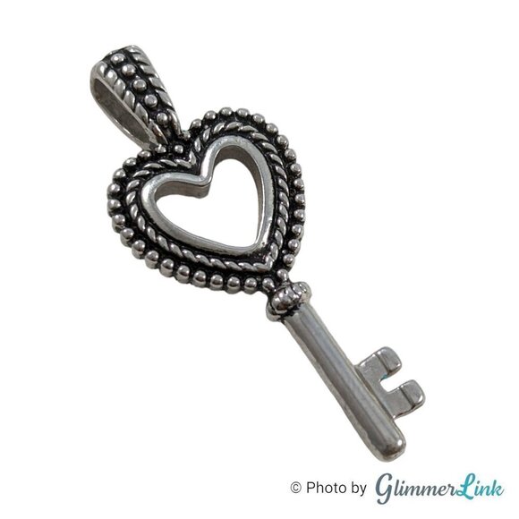 Lia Sophia Key To My Heart Skeleton Key Textured Silver Tone Slide Pendant - Picture 2 of 6